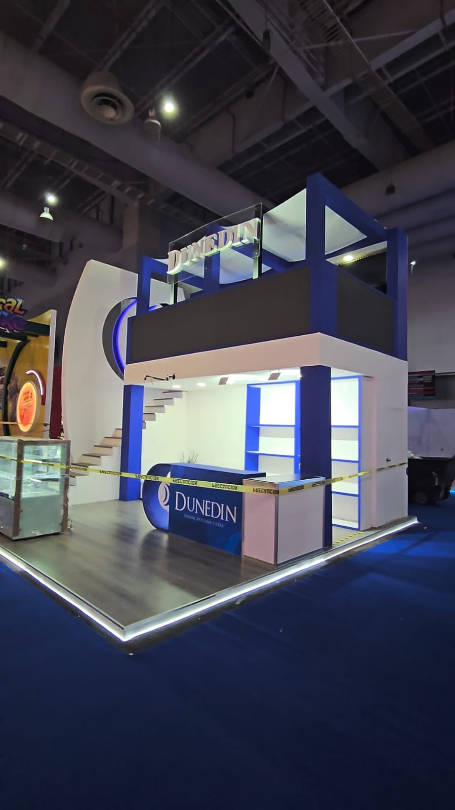 Dunedin — Montaje